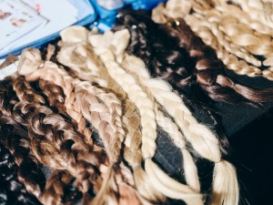 Backstage at Marc Jacobs Spring 2025 Ready-to-Wear Collection