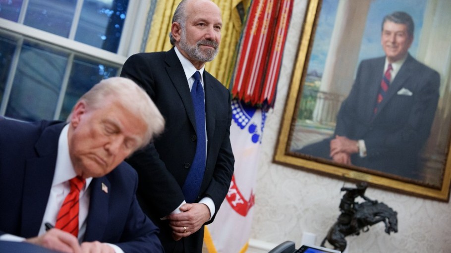 President Donald Trump and Commerce Secretary nominee Howard Lutnick in the Oval Office on Feb. 10.
