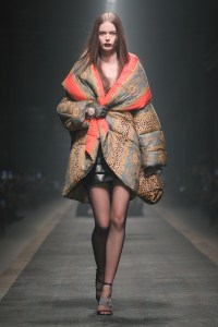 Versace Fall 2025 Ready-to-Wear Collection at Milan Fashion Week