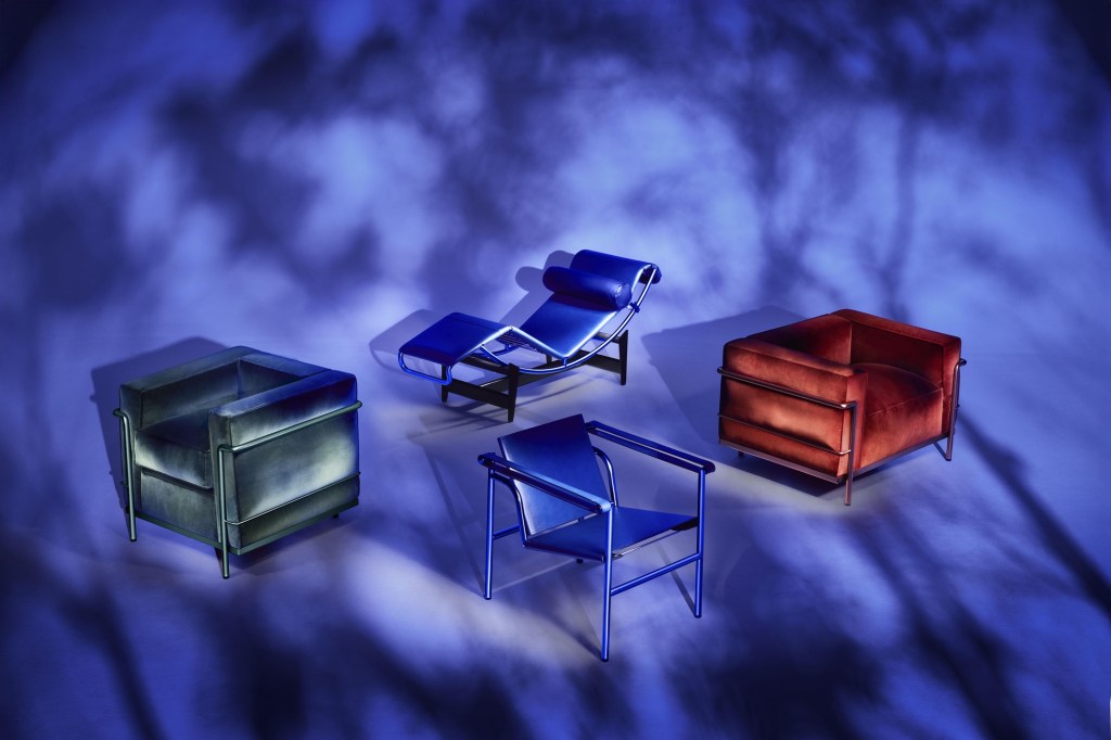 This year, Cassina celebrates 60 years of the Le Corbusier, Pierre Jeanneret, Charlotte Perriand Collection edited by Cassina. 