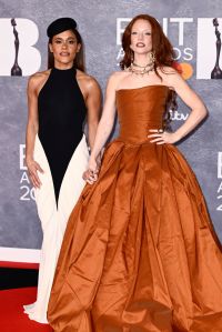 LONDON, ENGLAND - MARCH 01: (EDITORIAL USE ONLY) Alex Scott and Jess Glynne attend The BRIT Awards 2025 at the InterContinental London - The O2 on March 01, 2025 in London, England. (Photo by Gareth Cattermole/Getty Images)