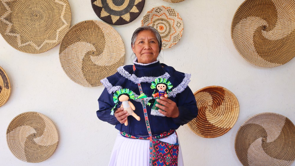 A woman artisan enrolled in the Prada Group and UNFPA training program in Mexico.
