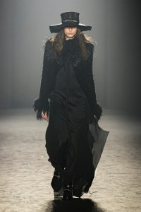 Ann Demeulemeester Fall 2025 Ready-to-Wear Collection at Paris Fashion Week