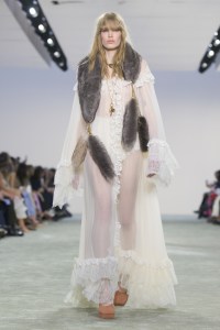 Chloé Fall 2025 Ready-To-Wear Collection at Paris Fashion Week