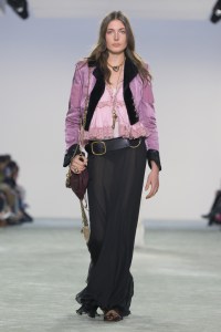Chloé Fall 2025 Ready-To-Wear Collection at Paris Fashion Week