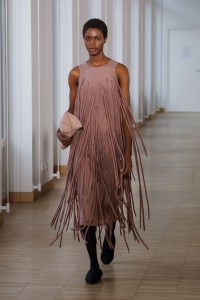 Christian Wijnants Fall 2025 Ready-To-Wear Collection at Paris Fashion Week
