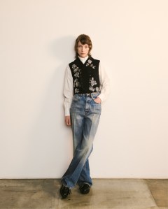Dice Kayek Fall 2025 Ready-To-Wear Collection at Paris Fashion Week