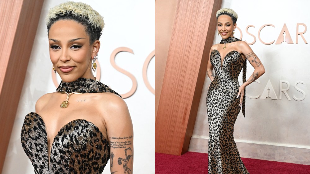 Doja Cat balmain dress at the 2025 Oscars.