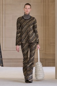 Giambattista Valli 2025 Fall Ready-To-Wear Collection at Paris Fashion Week