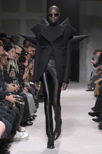 Junya Watanabe Fall 2025 Ready-To-Wear Collection at Paris Fashion Week