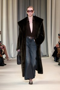 Laura Biagiotti Fall 2025 Ready-to-Wear Collection at Milan Fashion Week