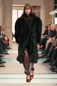 Louis Vuitton Fall 2025 Ready-to-Wear Collection at Paris Fashion Week