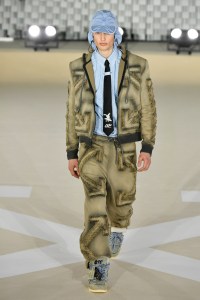 Off-White Fall 2025 Ready-To-Wear Collection at Paris Fashion Week