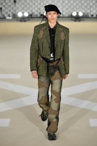 Off-White Fall 2025 Ready-To-Wear Collection at Paris Fashion Week