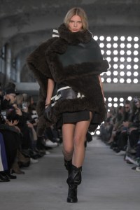 Sacai Fall Ready-To-Wear Collection at Paris Fashion Weed