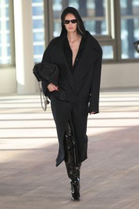 Stella McCartney Fall 2025 Ready-To-Wear Collection at Paris Fashion Week