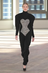 Stella McCartney Fall 2025 Ready-To-Wear Collection at Paris Fashion Week