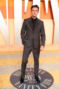 Louis Partridge at the 2025 Vanity Fair Oscar Party Hosted By Radhika Jones held at Wallis Annenberg Center for the Performing Arts on March 02, 2025 in Beverly Hills, California.
