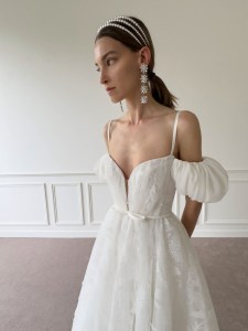 Giambattista Valli Bridal Spring 2025 Collection
