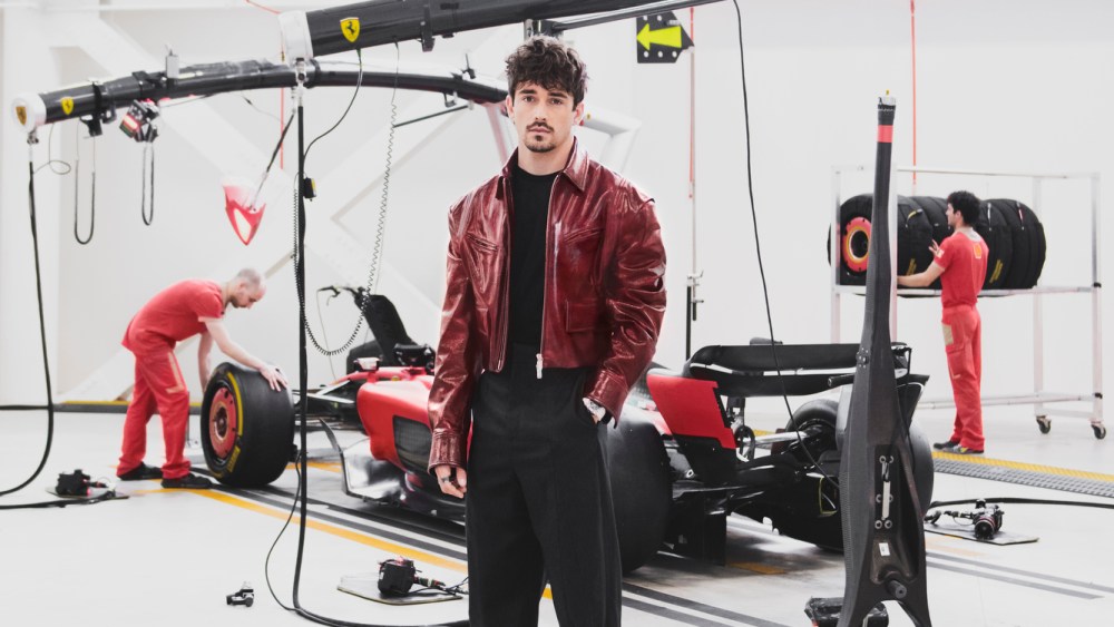 Ferrari Style jacket, T-shirt, pants and boots.