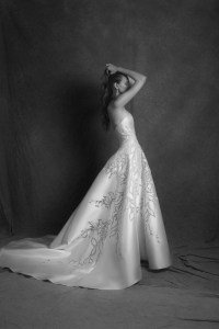 Enaura Bridal Spring 2025 Collection