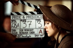 PRIDE AND PREJUDICE, Keira Knightley on set, 2005, (c) Focus Features/courtesy Everett Collection