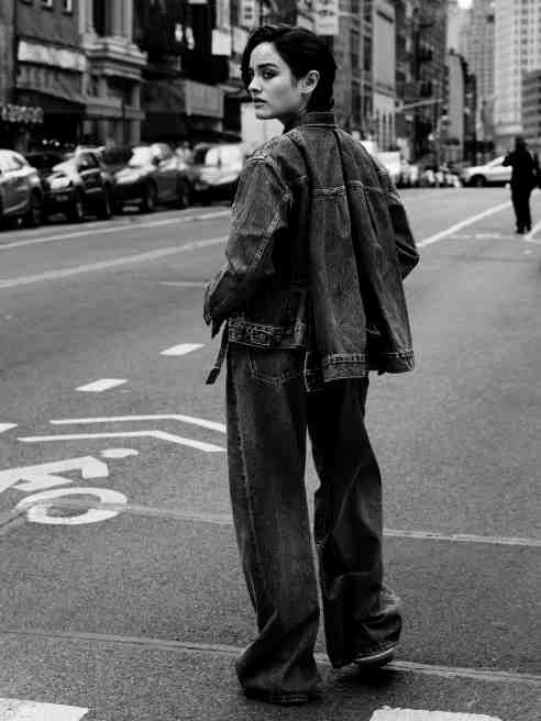 An ad image of Levi's x Sacai Collaboration.