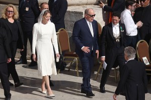 VATICAN CITY, VATICAN - MAY 18: Princess Charlene of Monaco and Prince Albert II of Monaco arrive ahead of the Inauguration Mass of Pope Leo XIV in St Peter's Square on May 18, 2025 in Vatican City, Vatican. Pope Leo XIV (formerly Cardinal Robert Francis Prevost) presided over his inauguration mass in St Peter's Square after his election on May 8th. (Photo by Sean Gallup/Getty Images)
