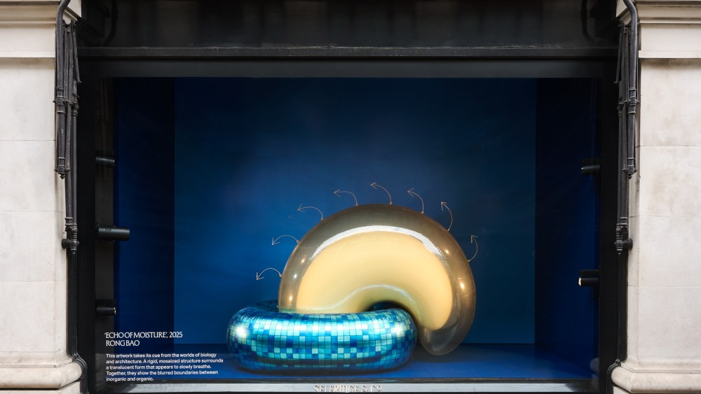 Selfridges' "New Age" window display.