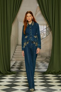 Cinq à Sept Resort 2026 Collection