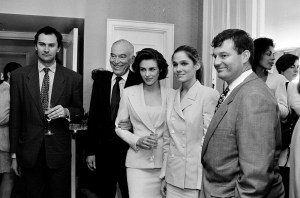 Guests including Leonard Lauder (2nd from L), Elizabeth Hurley (3rd from L), and Aerin Lauder (to R of Hurley) attend an event in New York City on May 9, 1995. (Photo by Robert Mitra/WWD/Penske Media via Getty Images)