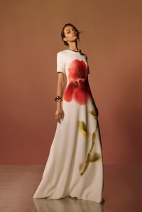 Monique Lhuillier Spring 2026 Ready-To-Wear Collection