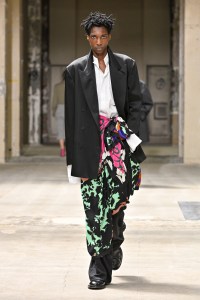 Dries Van Noten Men's Spring 2026 Ready-to-Wear Collection at Paris Fashion Week