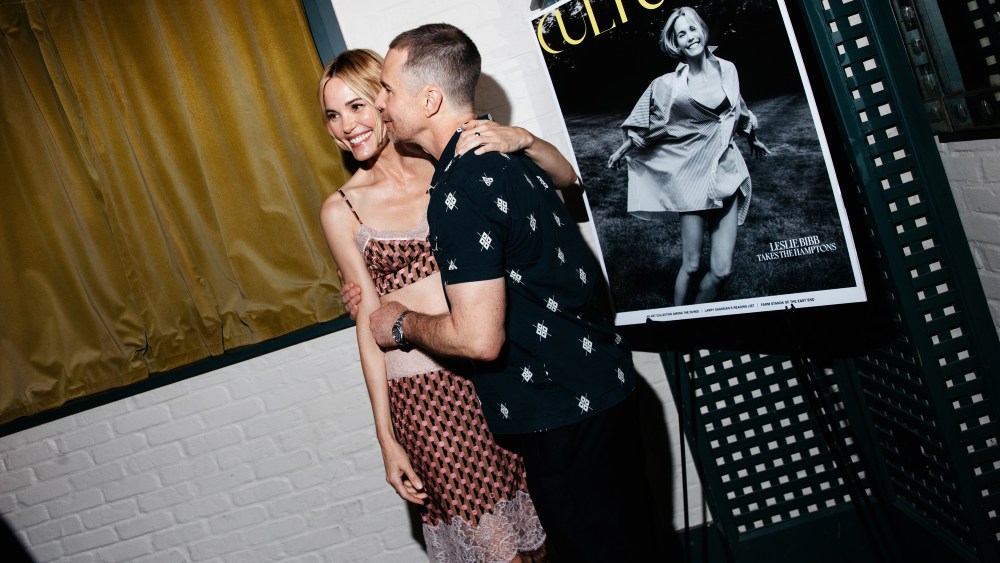 Leslie Bibb and Sam Rockwell