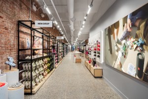 Crocs store, 543 Broadway