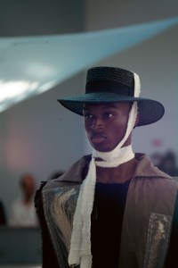 Looks from "Synergetic"