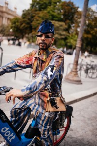 Street Style at Paris Couture Fall 2025 Fashion Week