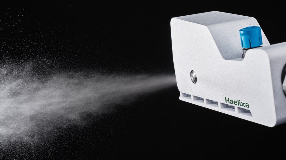 Haelixa's liquid-based tracers are sprayed directly to post-consumer textile waste.