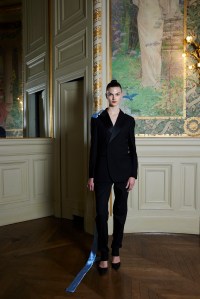 Peet Dullaert Fall 2025 Couture at Paris Couture Fashion Week