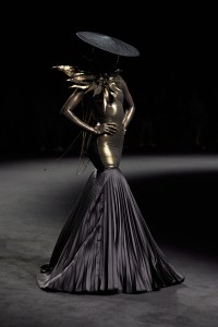 Robert Wun Fall 2025 Couture at Couture Fashion Week