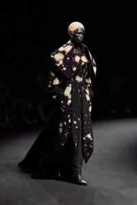 Robert Wun Fall 2025 Couture at Couture Fashion Week