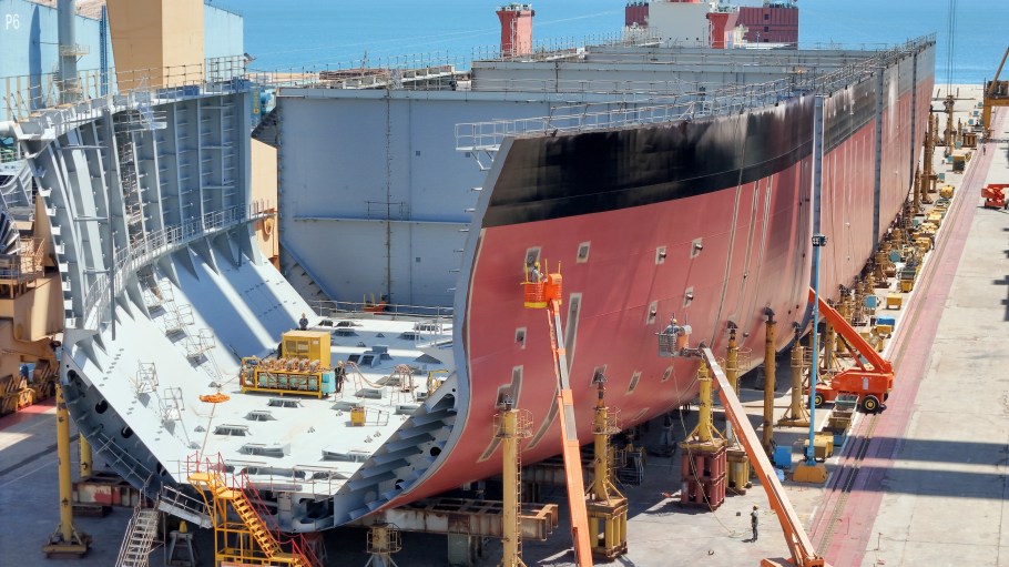 A GAO report says federal programs meant to boost domestic shipbuilding are undercut by the absence of established goals to measure performance.
