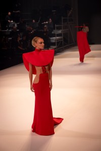 Stephane Rolland Fall 2025 Couture at Paris Couture Fashion Week
