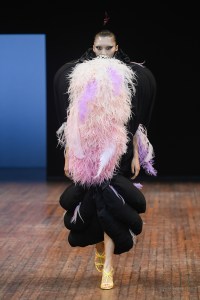 Viktor & Rolf Fall 2025 Couture at Couture Fashion Week
