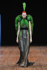 Viktor & Rolf Fall 2025 Couture at Couture Fashion Week