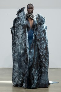 Yuima Nakazato Fall 2025 Couture at Couture Fashion Week