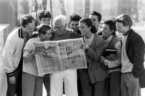 Designer Giorgio Armani, Rosanna Armani, Silvana Armani, and guests walk down Grand Avenue in Los Angeles in 1988.