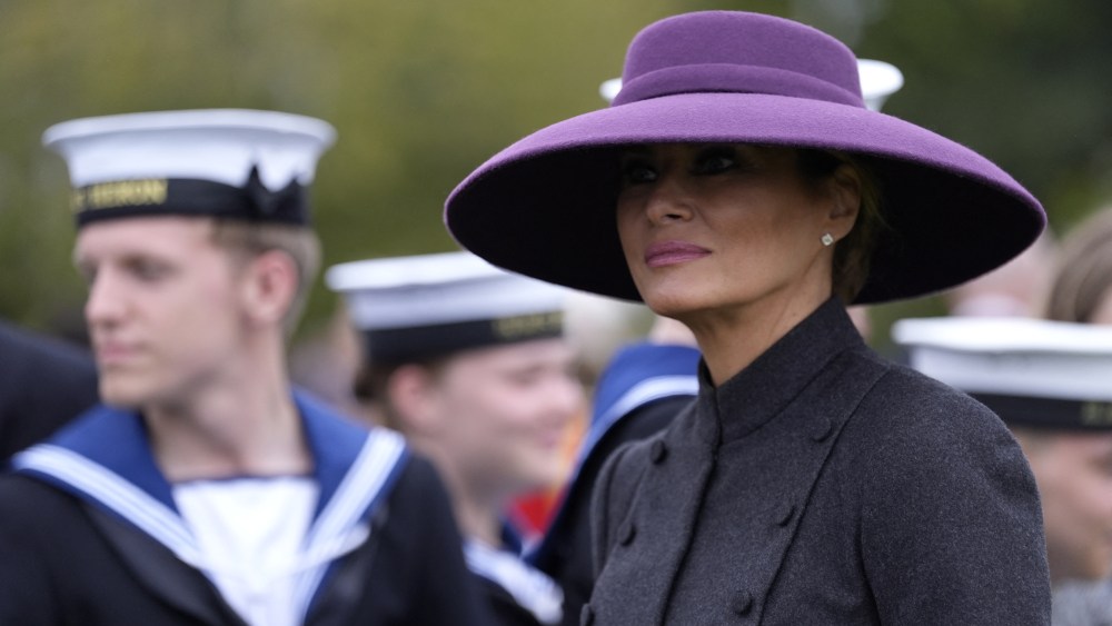 US First Lady Melania Trump meets members of the Armed forces after the Beating Retreat military ceremony, at Windsor Castle, in Windsor, on September 17, 2025, during the US President's second State Visit. US President Donald Trump arrived in Britain for an unprecedented second State Visit, with the UK government rolling out a royal red carpet welcome to win over the mercurial leader. (Photo by Andrew Matthews / POOL / AFP) (Photo by ANDREW MATTHEWS/POOL/AFP via Getty Images)