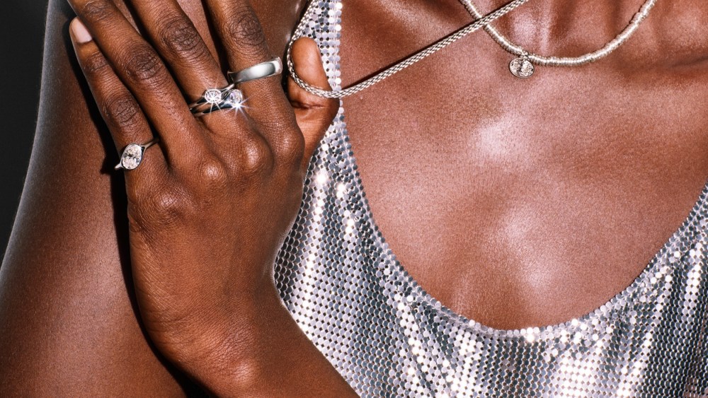 John Hardy's Lovestruck Collection