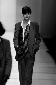 Model Linda Evangelista at Giorgio Armani Spring 1991 Ready-to-Wear